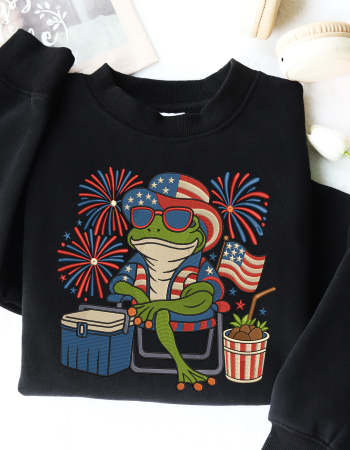 Patriotic Frog Embroidered Sweatshirt – Funny 4th of July Crewneck for Summer BBQ & Fireworks